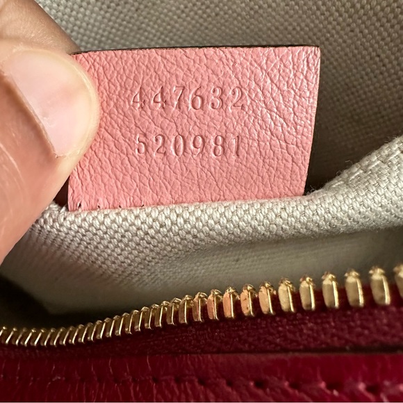 GUCCI Diagonal Small Marmont with Pink Trim - Picture 12 of 13